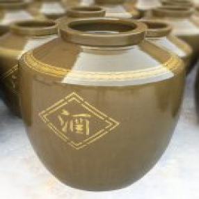 陶瓷和土陶放酒哪个好?新葡的京集团350vip8888厂家有补充